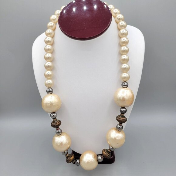 Chunky Statement Necklace Large Cotton Beads Imitation Pearls With Spacers Vtg - Picture 1 of 9